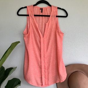 Maurice’s Dotted Tank